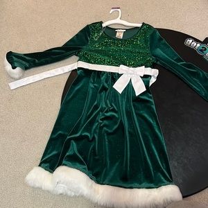 Beautiful calf length green dress with glitter and fur